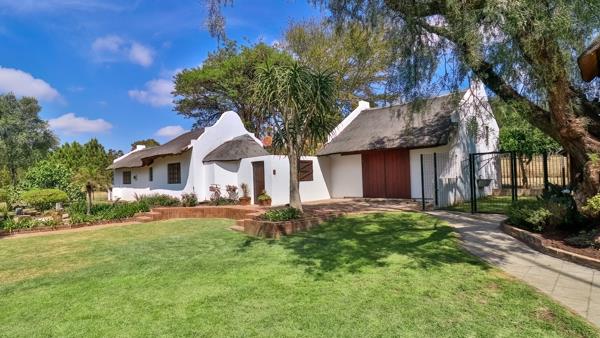 6 Bedroom House