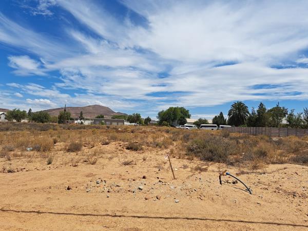 714 m² Land