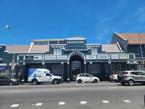 52  m² Commercial space