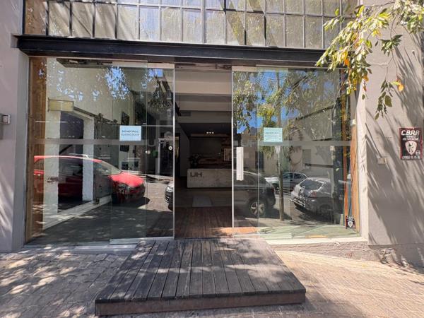 139  m² Commercial space