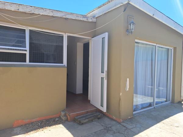 1 Bedroom Garden Cottage