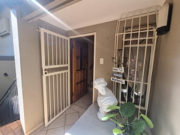 4 Bedroom Townhouse