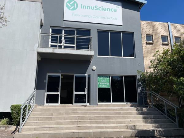 624  m² Industrial space