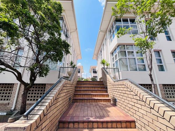 558  m² Commercial space