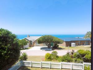 House in Boggomsbaai