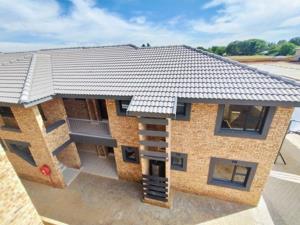 Apartment in Rynfield AH