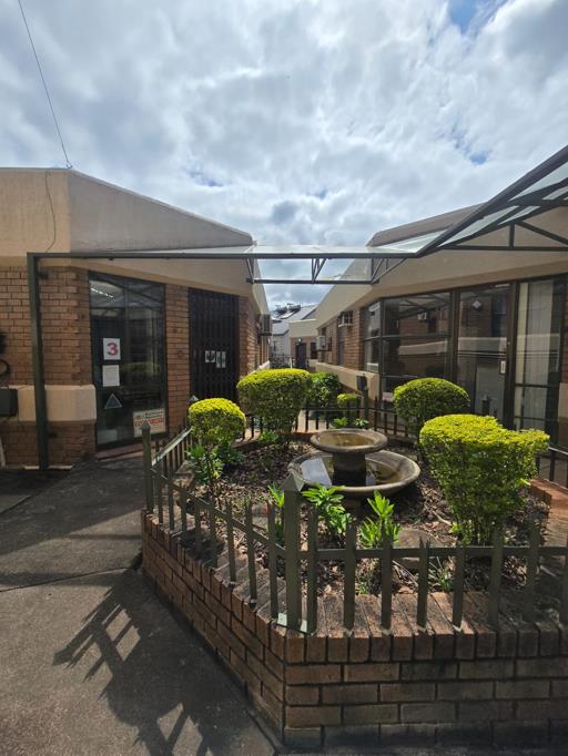 97  m² Commercial space