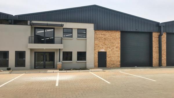 390  m² Industrial space