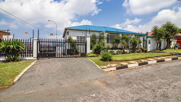 270  m² Commercial space