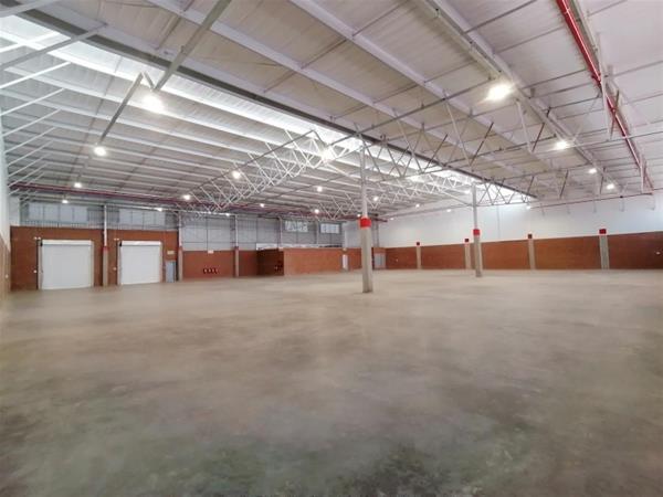 1 542  m² Industrial space