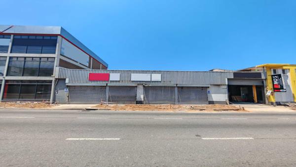 700  m² Industrial space