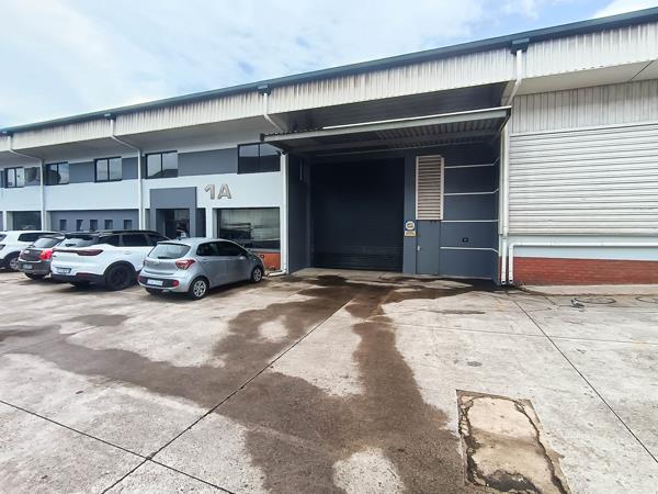 1 200  m² Industrial space