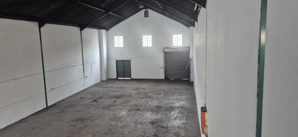 333 m² Industrial space