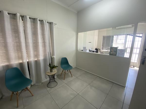 250  m² Commercial space