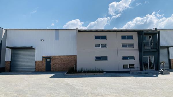 662  m² Industrial space