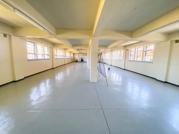 420  m² Industrial space