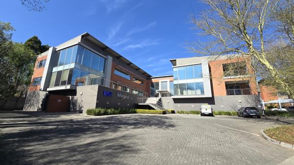 1 990  m² Industrial space