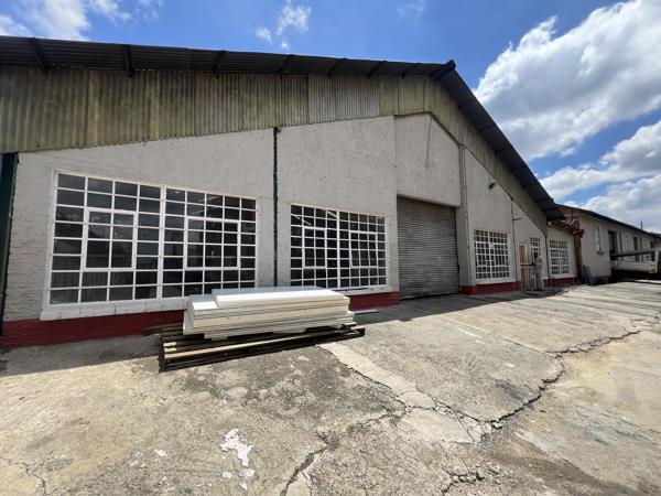 700  m² Industrial space