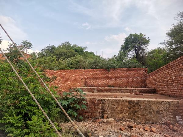 1 620 m² Land