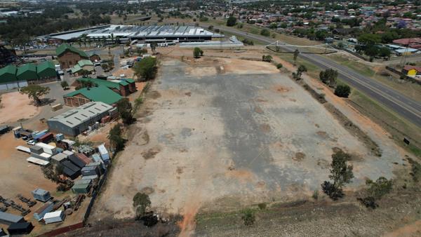 1.9 ha Land