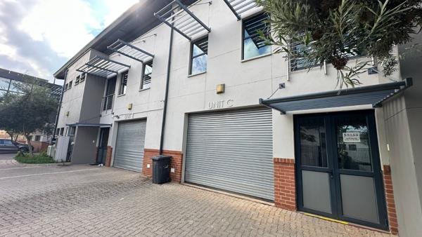 254  m² Industrial space