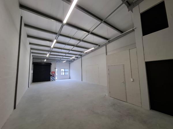 115  m² Industrial space