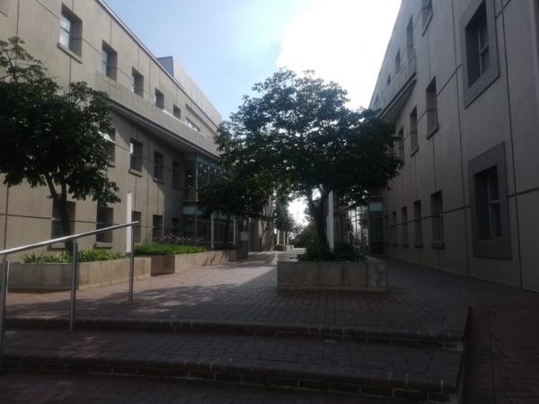 345  m² Commercial space