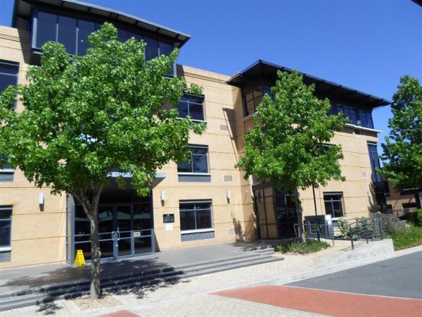 1 467  m² Office Space