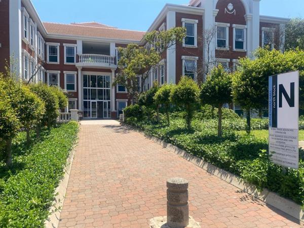 199  m² Office Space