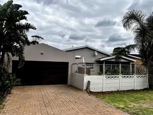 House in Bluewater Bay