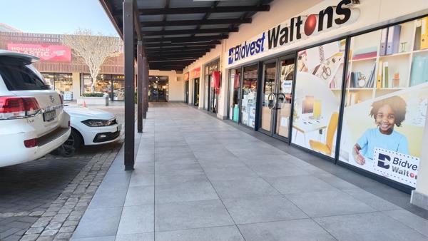 122.6  m² Retail Space