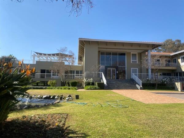 259  m² Office Space