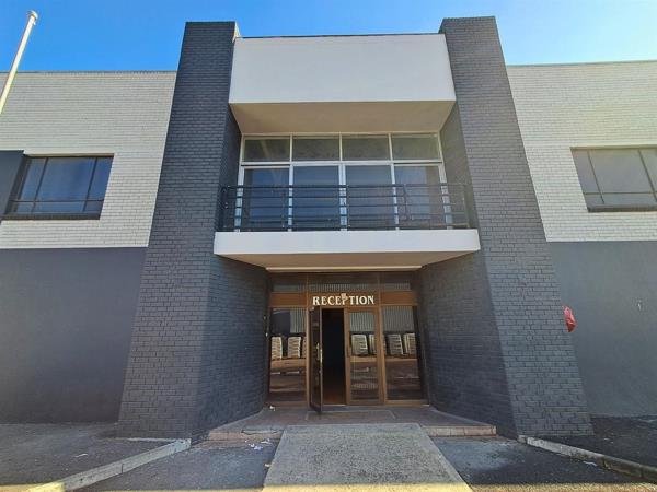 321  m² Industrial space