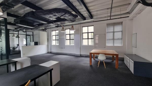 508  m² Office Space
