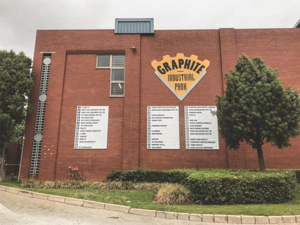 271  m² Industrial space