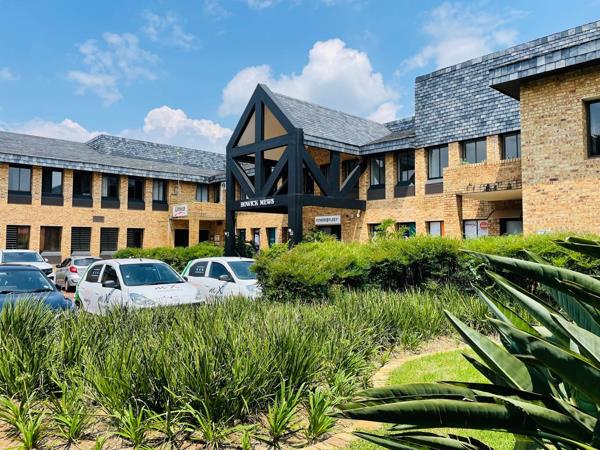 196  m² Commercial space