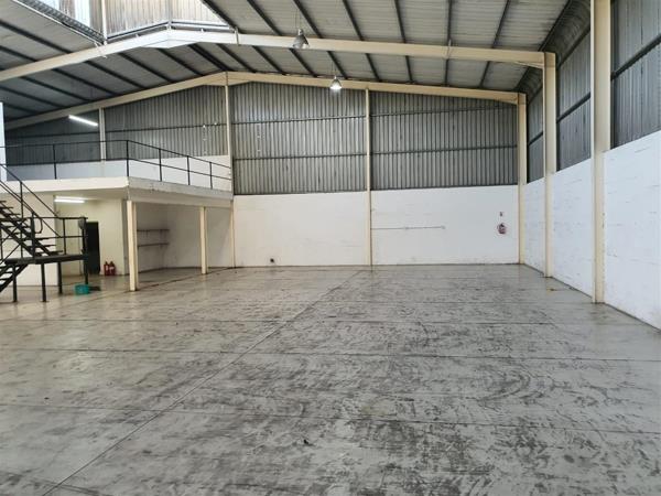 1 060  m² Industrial space