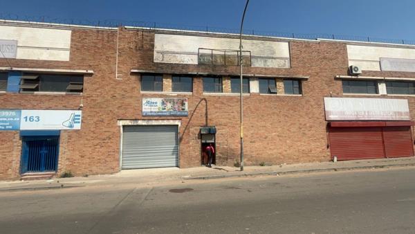 420  m² Industrial space