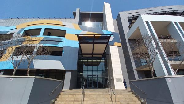 788  m² Commercial space