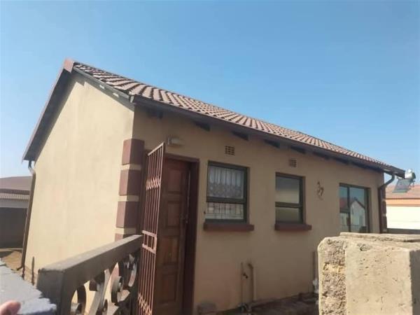 2 Bedroom House