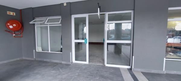 43.5  m² Retail Space