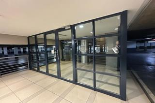 210  m² Office Space