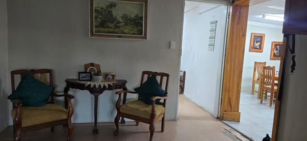 300  m² Industrial space