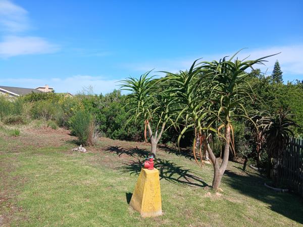 889 m² Land