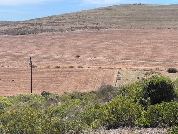 766 m² Land