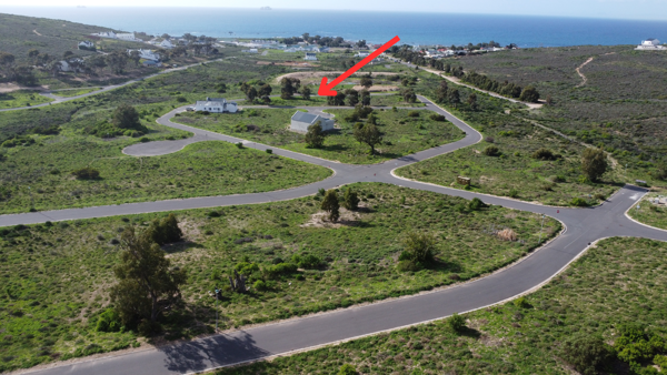 476 m² Land