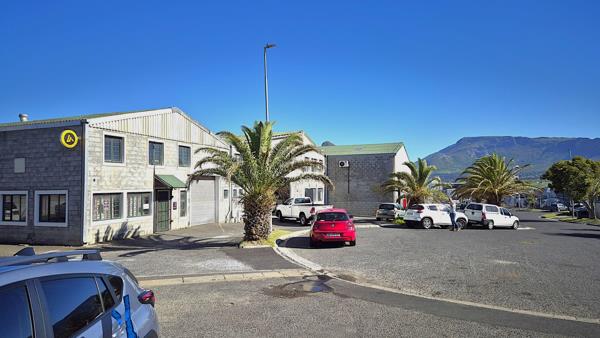 120  m² Industrial space