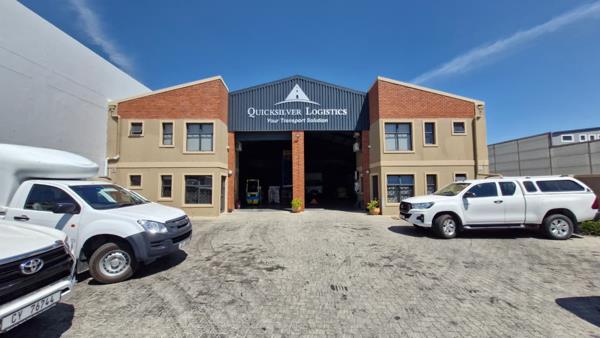 636  m² Industrial space