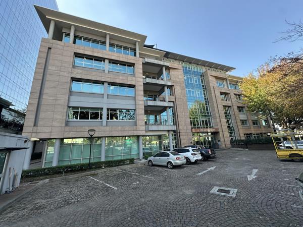 969  m² Commercial space