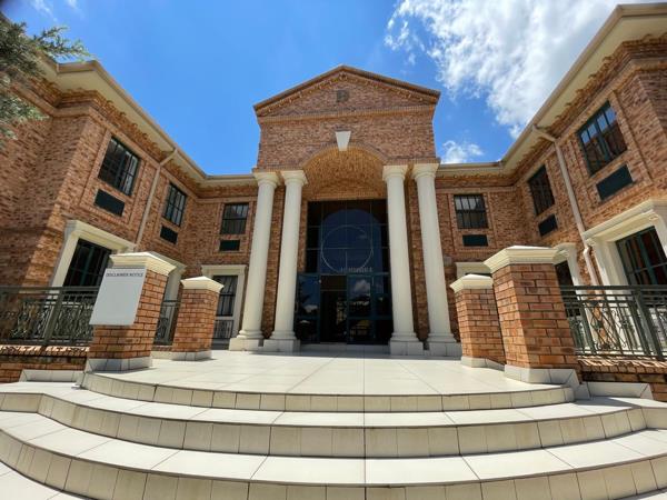 156  m² Commercial space